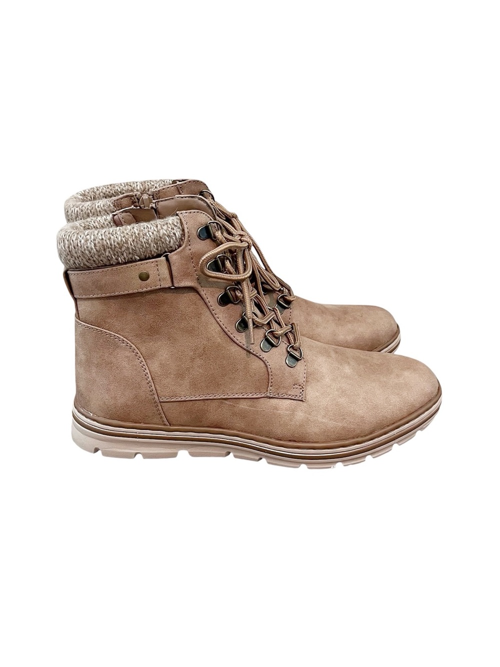 NWOT Cliffs by White Mountain boots